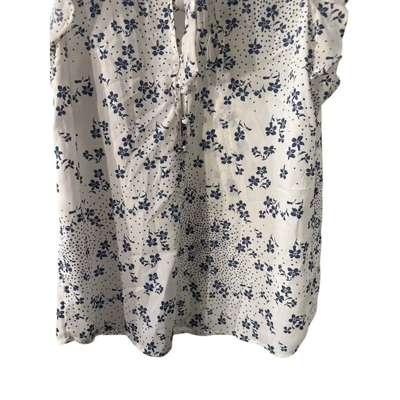 Abercrombie & Fitch Medium White & Blue Floral Ruffle Blouse Pre-Owned EUC - Picture 2 of 7